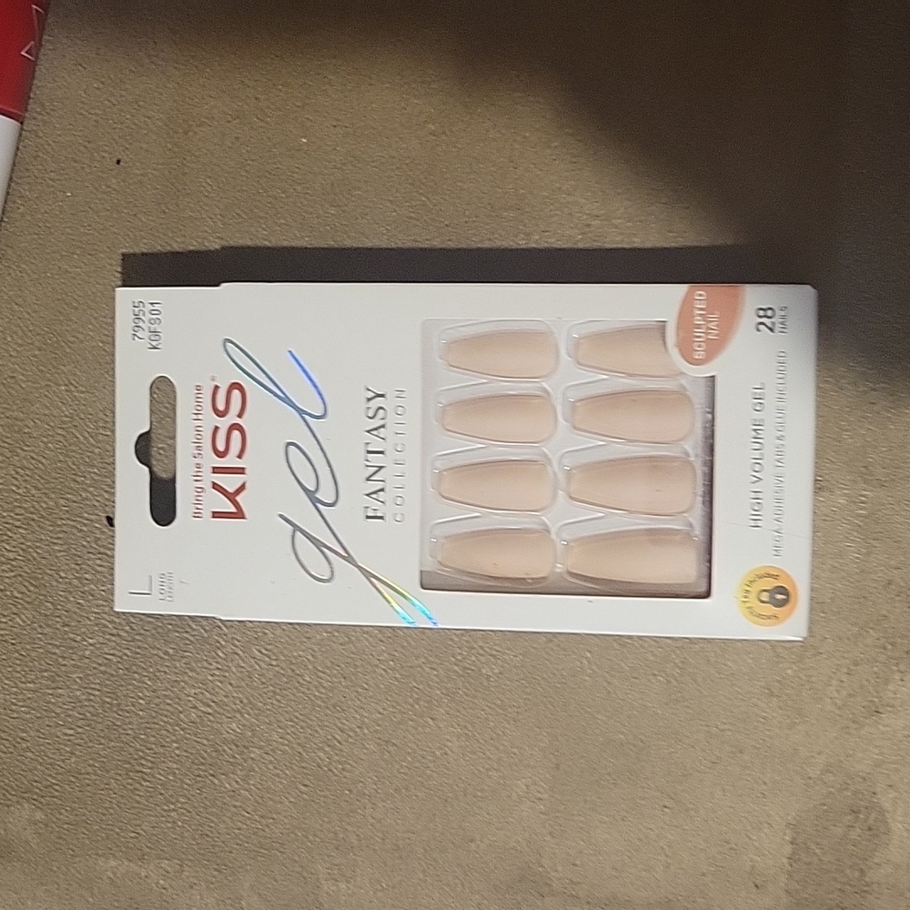 Nail Bundle - Picture 2 of 9
